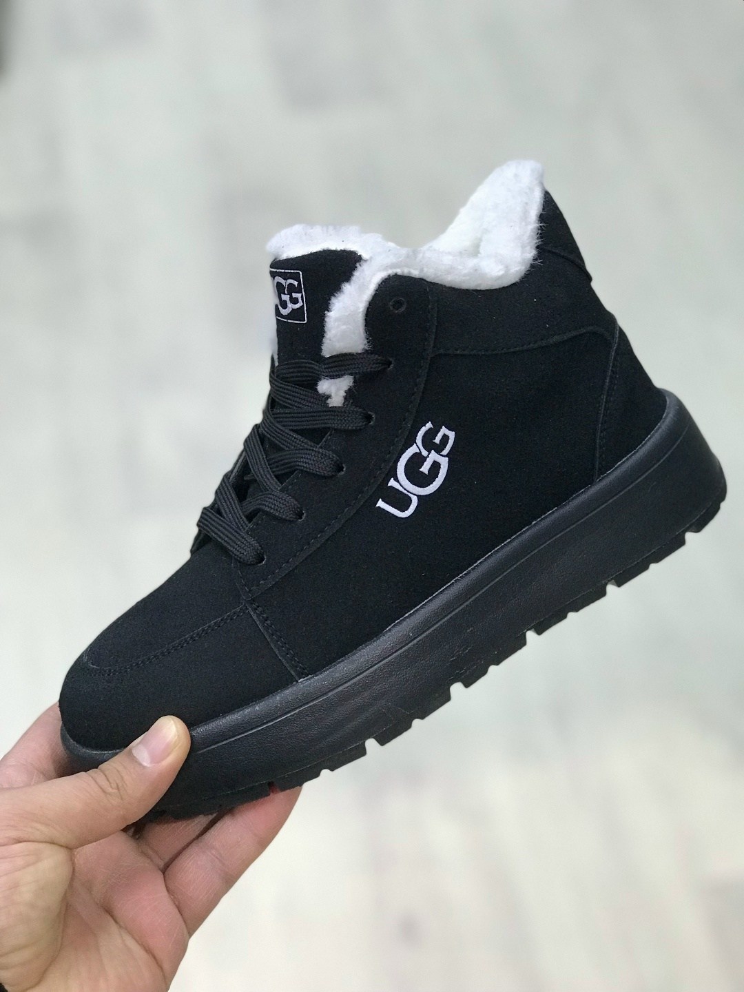 ,зимние кроссовки ugg,женская зимняя ,кроссовки зимние женские,женская