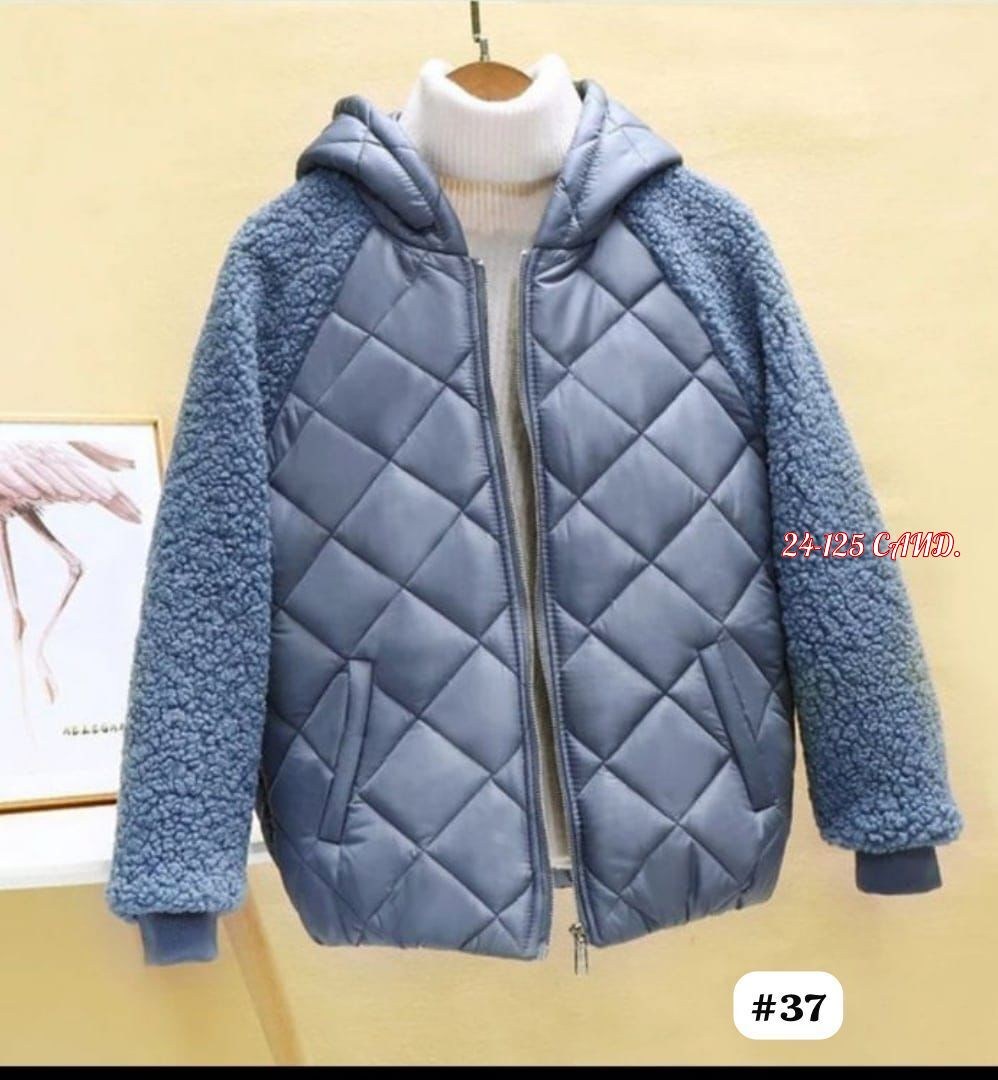 стеганая куртка с капюшоном,куртка женская,теплая куртка,стеганая куртка женская,куртка женская короткая