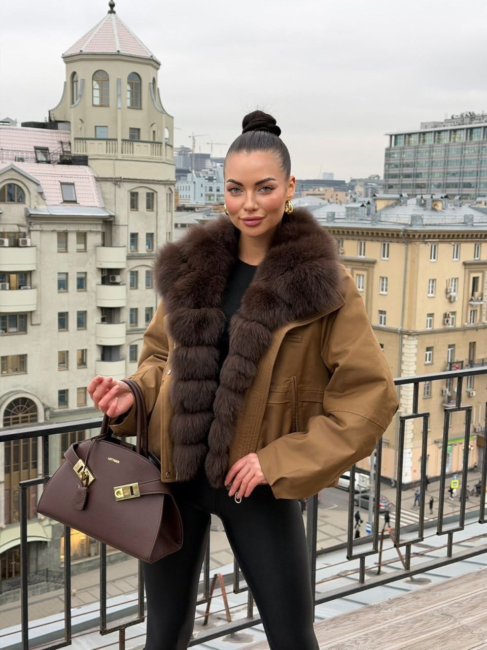 пуховики с мехом,куртка с мехом,пуховик с натуральным мехом,женский пуховик,кожаная куртка с мехом