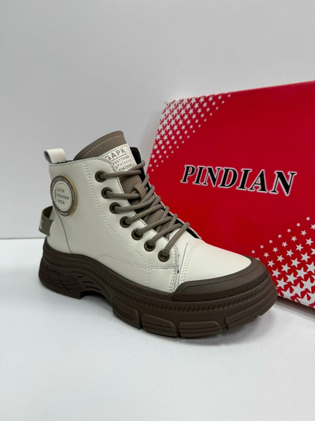 ,ботинки,ботинки женские, женская,кроссовки женскиe