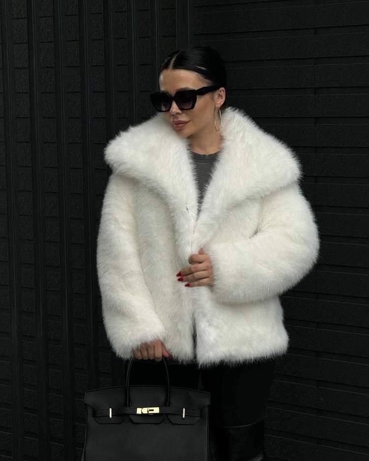 искусственная шуба,белая шуба,шуба короткая,шуба короткая искусственная,шуба искусственная короткая экошуба