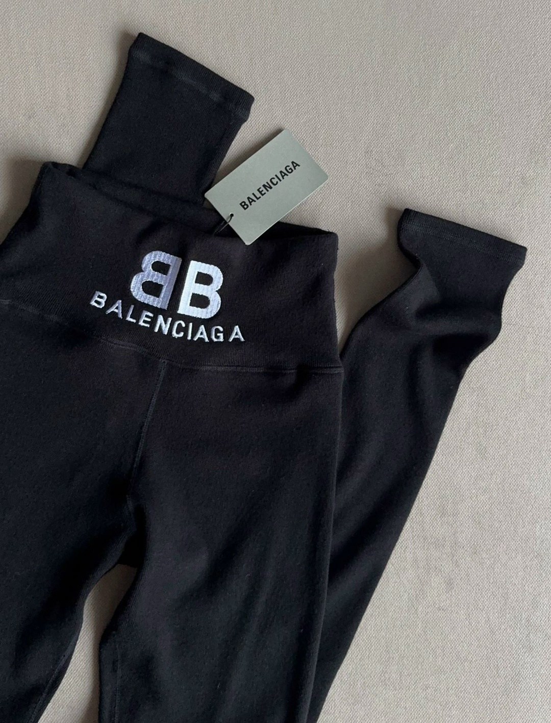 бомбер куртка,куртка модная,мода стиль