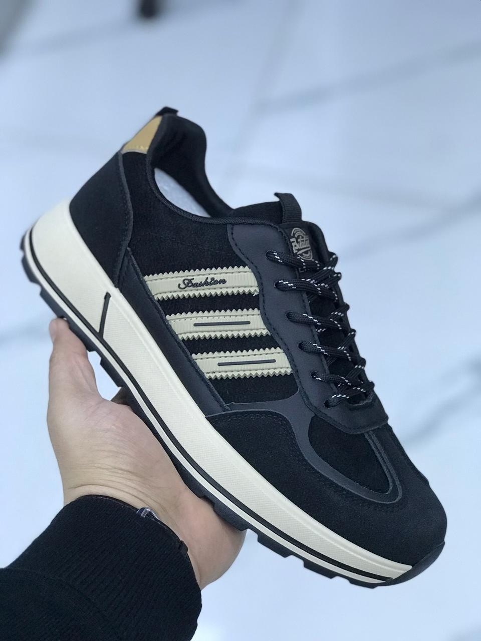 мужские кроссовки,,мужские повседневные кроссовки,кроссовки комфортные,повседневные кроссовки