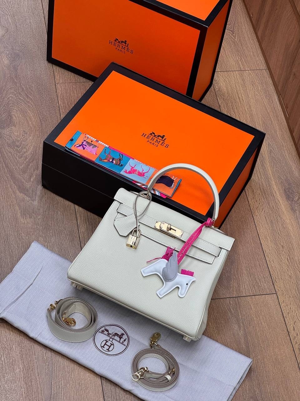 женская сумка на hermes,сумка hermes,сумка hermes birkin,сумка hermes birkin 35 гермес биркин люкс,сумка гермес