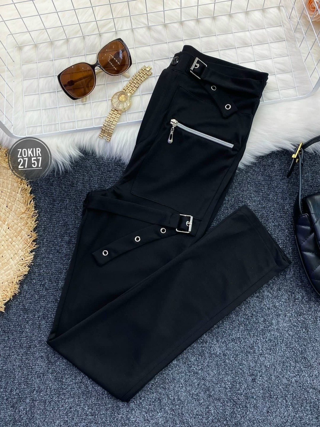 женские джинсы,брюки джинсы,джинсы штаны,черные рваные джинсы,женские джинсы и брюки