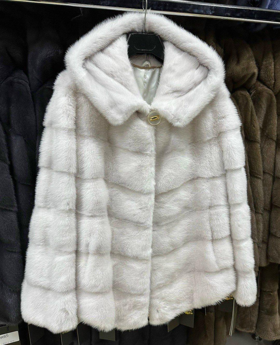 норковая шуба,шуба норковая белая,шуба белая норка,норковая шуба с капюшоном,шуба норка