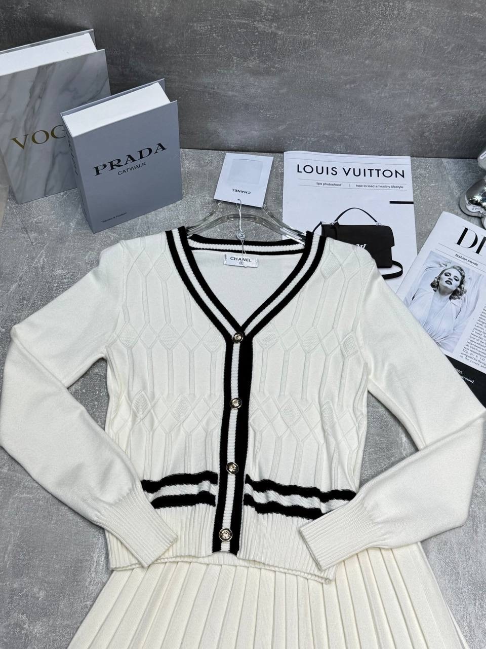 кофта кардиган,костюм с юбкой,кардиган короткий,женский костюм, кофта