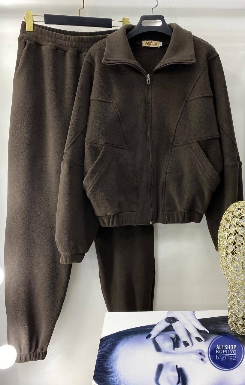 спортивный женский костюм на флисе,cпортивный костюм женский теплый,костюм на флисе,женский костюм,спортивный костюм