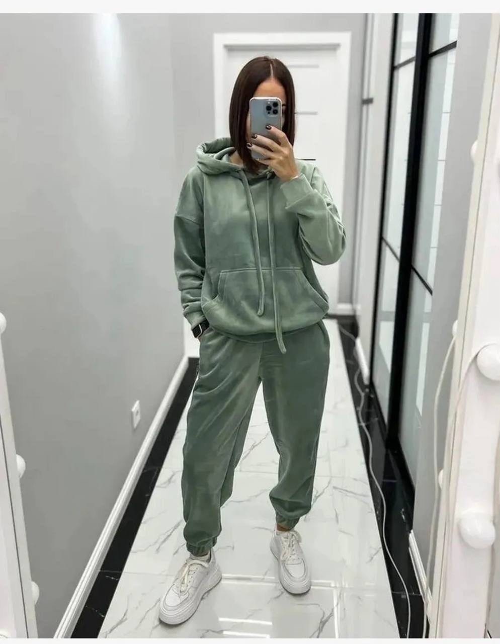 костюмы спортивные,спортивный костюм велюровый,костюм спортивный женский,велюровый спортивный костюм женски,велюровый костюм