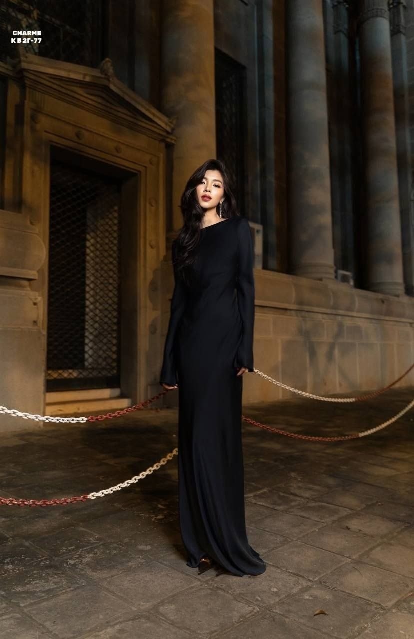 женское длинное платье,коричневое платье,длинное платье,платье длинное в пол,платье с длинными рукавами