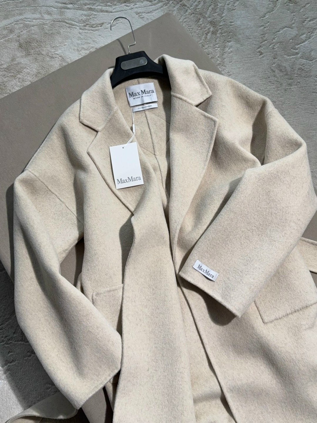 модное пальто,пальто с бахромой,пальто женское,образы с пальто,удлиненное пальто