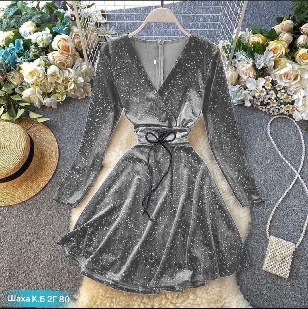 вельветовое платье с люрексом,платье на новый год,черное платье,бархатное платье,платье велюр