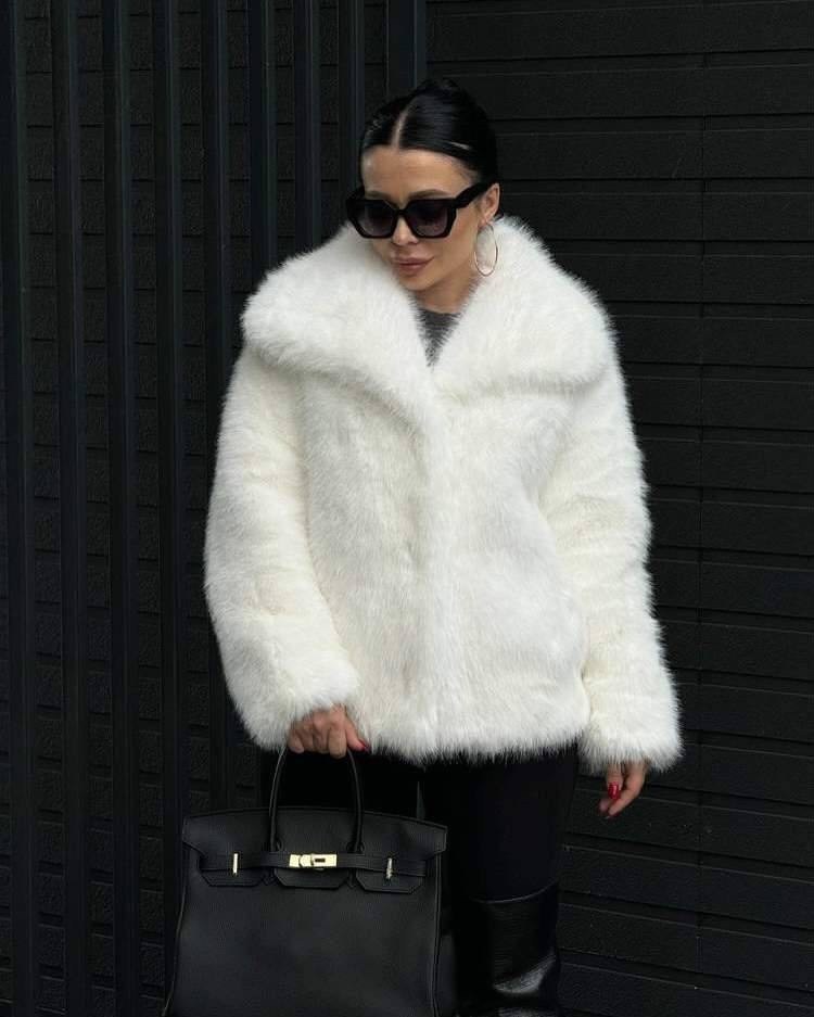 искусственная шуба,белая шуба,шуба короткая,шуба короткая искусственная,шуба искусственная короткая экошуба