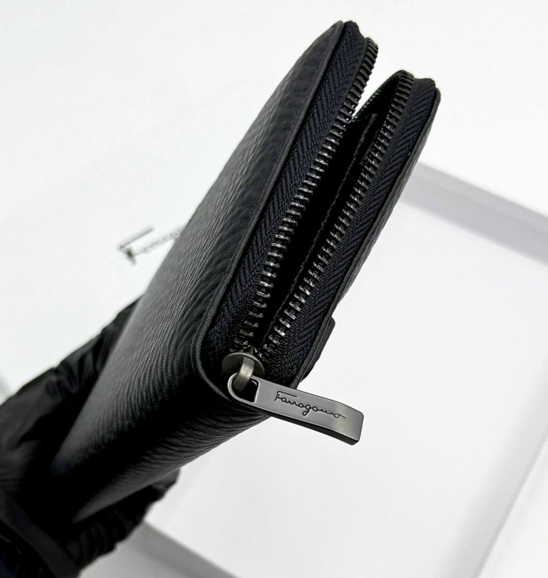 мужские портмоне,мужские кошельки,salvatore ferragamo портмоне мужские,кошельки и портмоне,клатч портмоне