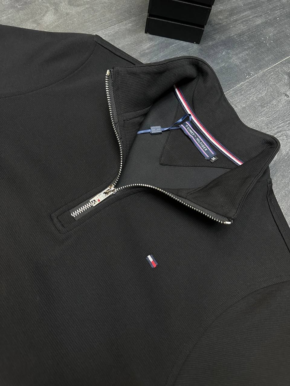 томми хилфигер джемпер черный мужской,олимпийка томми хилфигер мужские,толстовка томми хилфигер,томми хилфигер кофта,cвитера tommy hilfiger