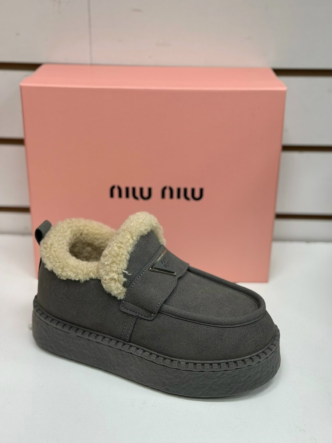 ,угги замш,женские угги,женская ,зимние женские угги