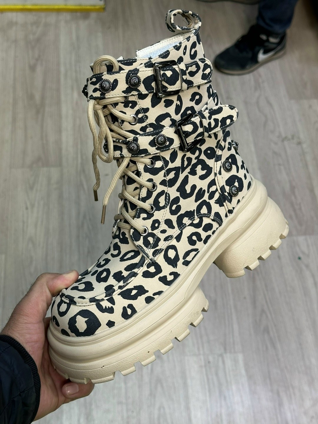 женские ботинки,ботинки женские зимние egga qm1951-1,ботинки,,женская