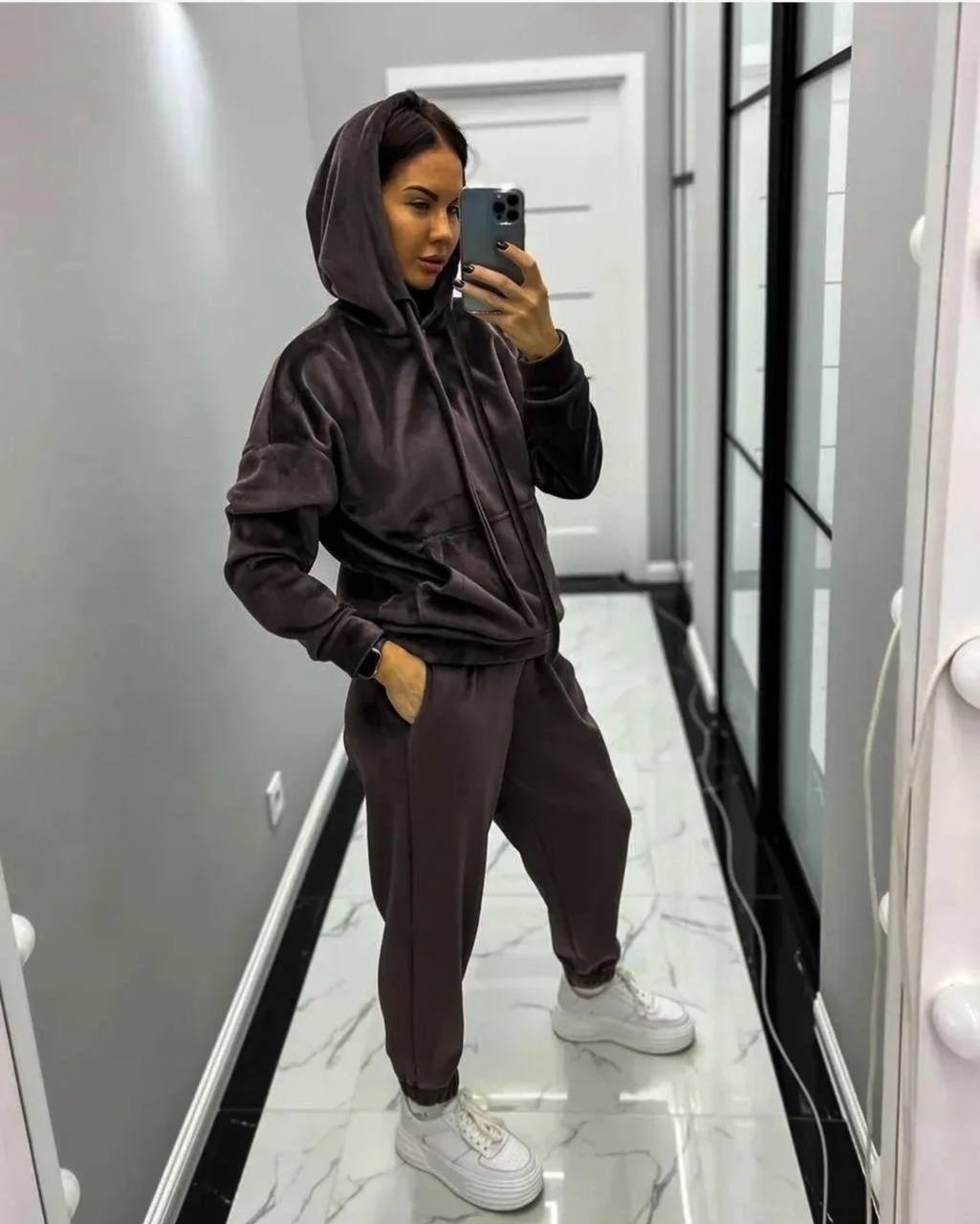 костюмы спортивные,спортивный костюм велюровый,костюм спортивный женский,велюровый спортивный костюм женски,велюровый костюм