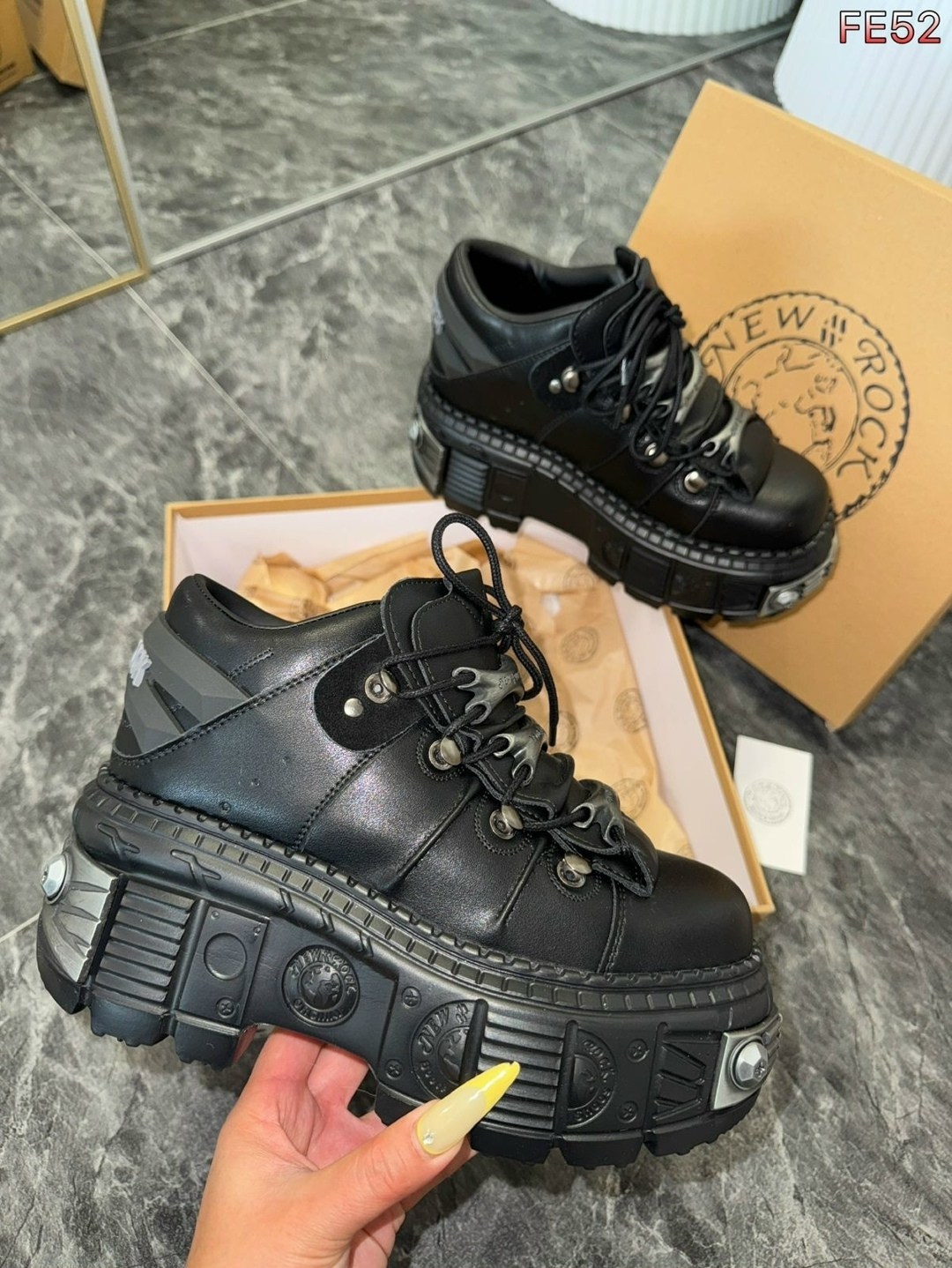 массивные ботинки на высокой подошве new rock,,массивные ботинки new rock на высокой подошве y2k,ботинки new rock,ботинки нью рок