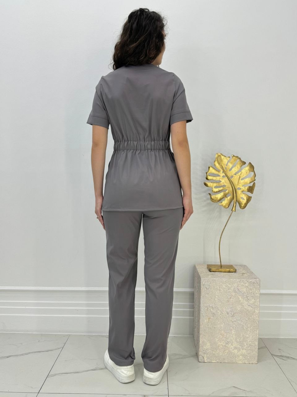 костюм медицинский женский med37 m2 серый,костюм медицинский для хирурга медицинская одежда профмед цвет серый,медицинский костюм женский,медицинский костюм,костюм медицинский женский qlife 36400356 с
