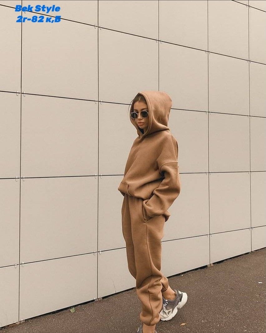 cпортивный костюм женский на флисе,костюм на флисе,спортивные костюмы из футера с начесом женские,спортивные костюмы на флисе,костюм на флисе женский