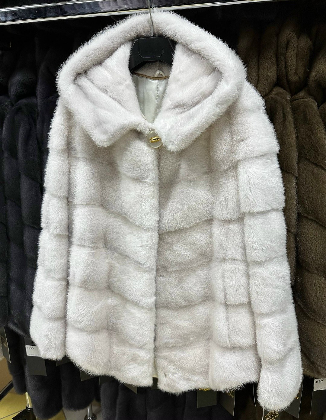 норковая шуба,шуба норковая белая,шуба белая норка,норковая шуба с капюшоном,шуба норка