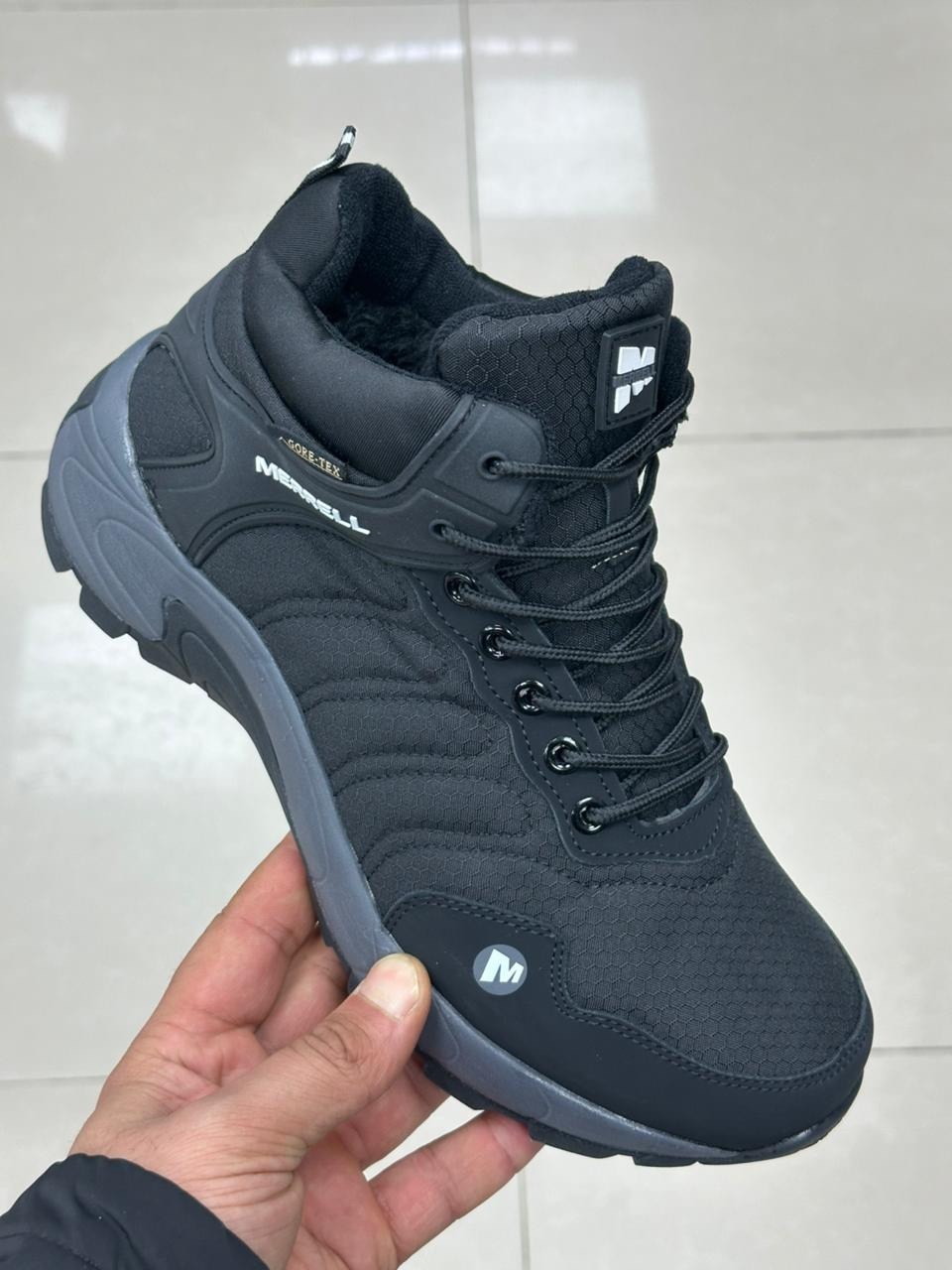 кроссовки ботинки columbia зимние,кроссовки columbia зимние,зимние ботинки columbia,зимние кроссовки коламбия,зимние мужские кроссовки columbia