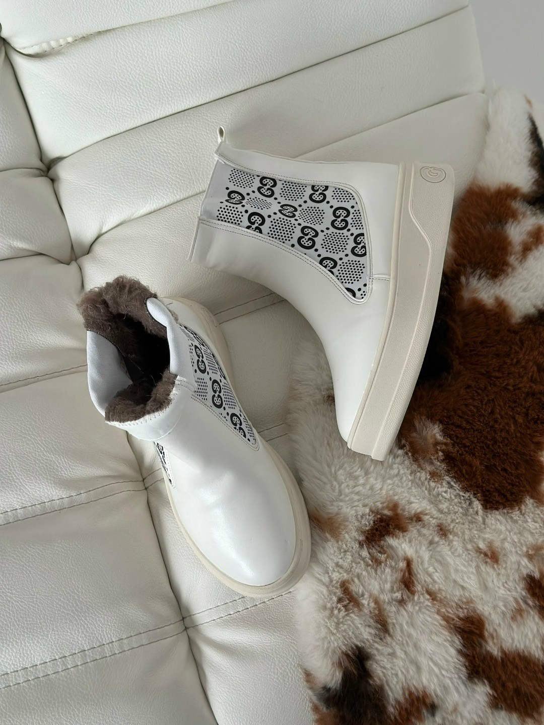 ,женские ботинки, женская,белые ботинки,ботинки модные