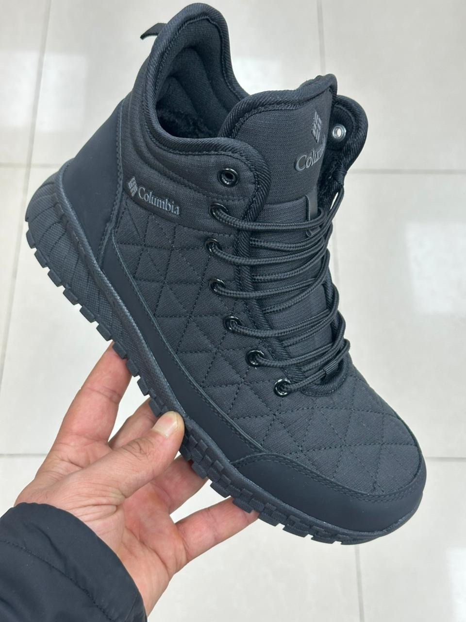 кроссовки ботинки columbia зимние,кроссовки columbia зимние,зимние ботинки columbia,зимние кроссовки коламбия,зимние мужские кроссовки columbia