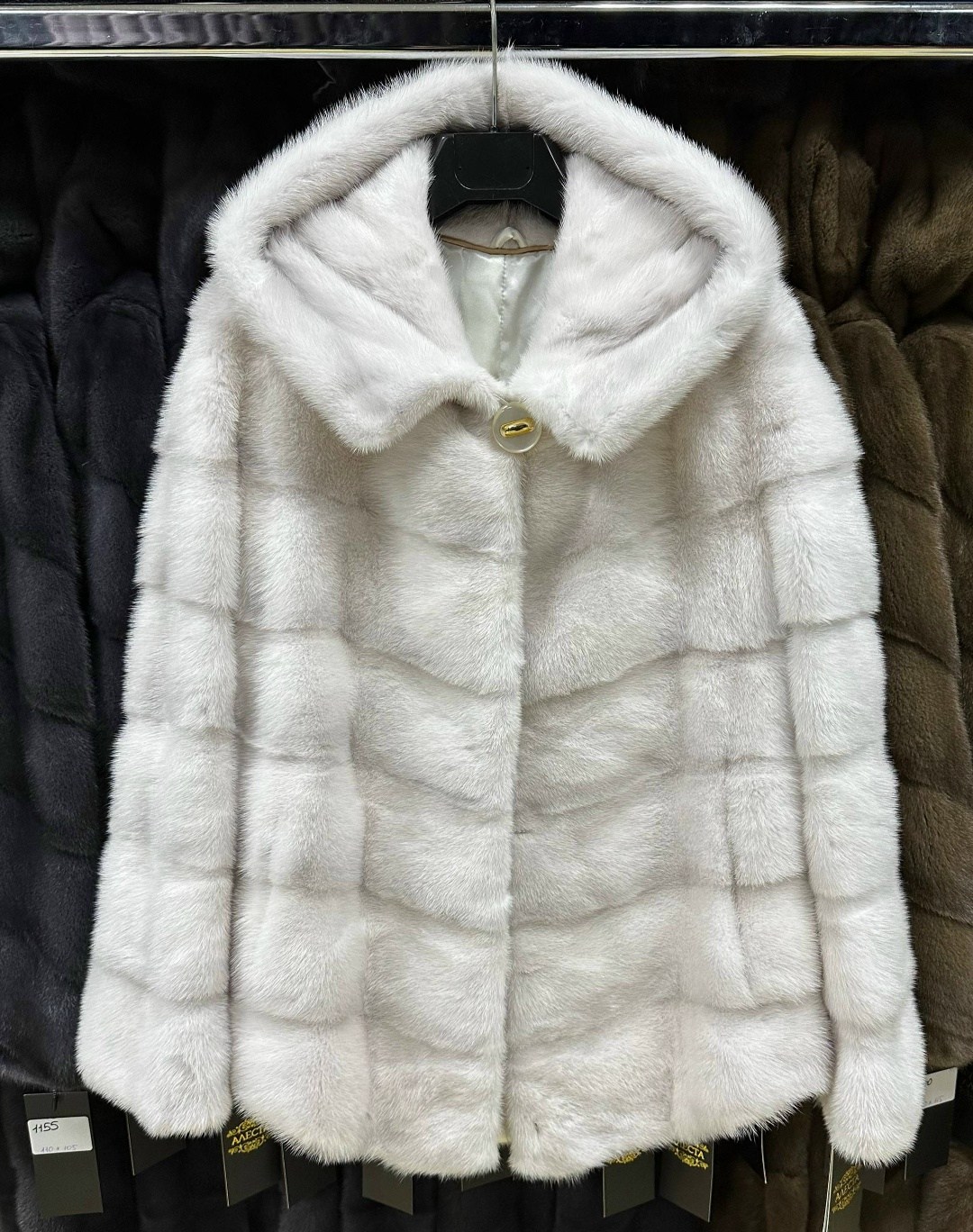 норковая шуба,шуба норковая белая,шуба белая норка,норковая шуба с капюшоном,шуба норка