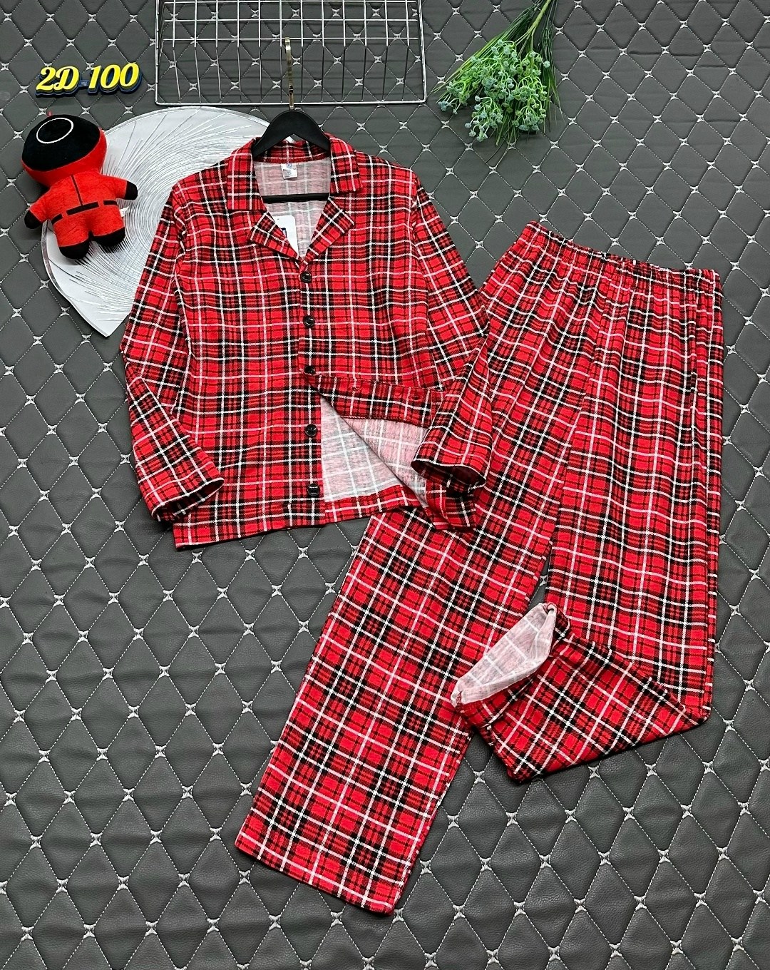 пижама в клетку,пижама в клетку женская,пижама в клетку женская красная,пижама красная клетка,пижама в клеточку