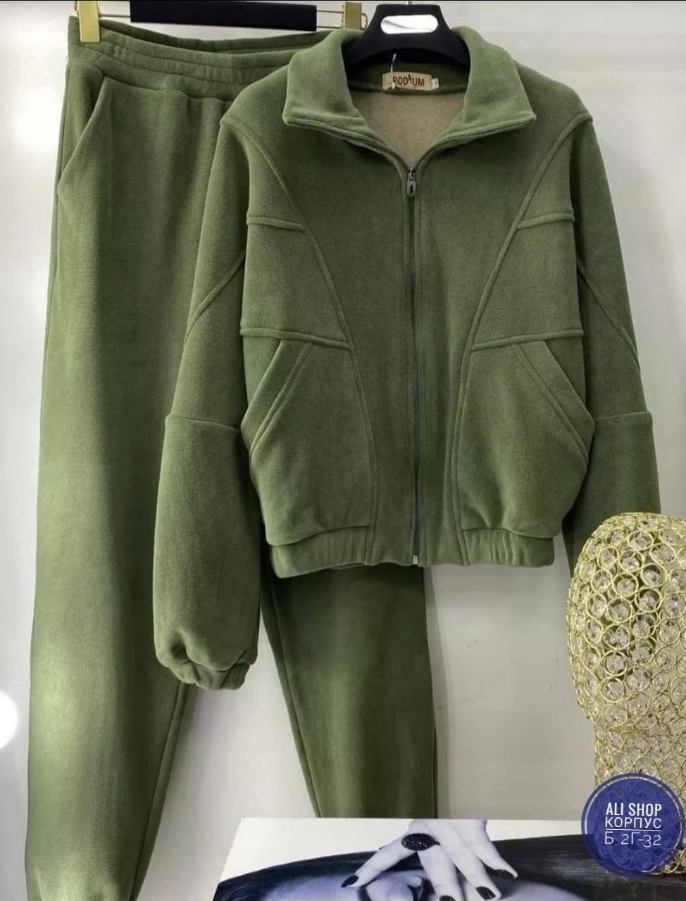 спортивный женский костюм на флисе,cпортивный костюм женский теплый,костюм на флисе,женский костюм,спортивный костюм