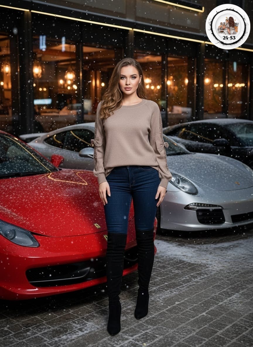 кофта белая праздничная с кружевами,джемпер бежевый,джемпер белый,нарядная кофта,блузка с кружевами