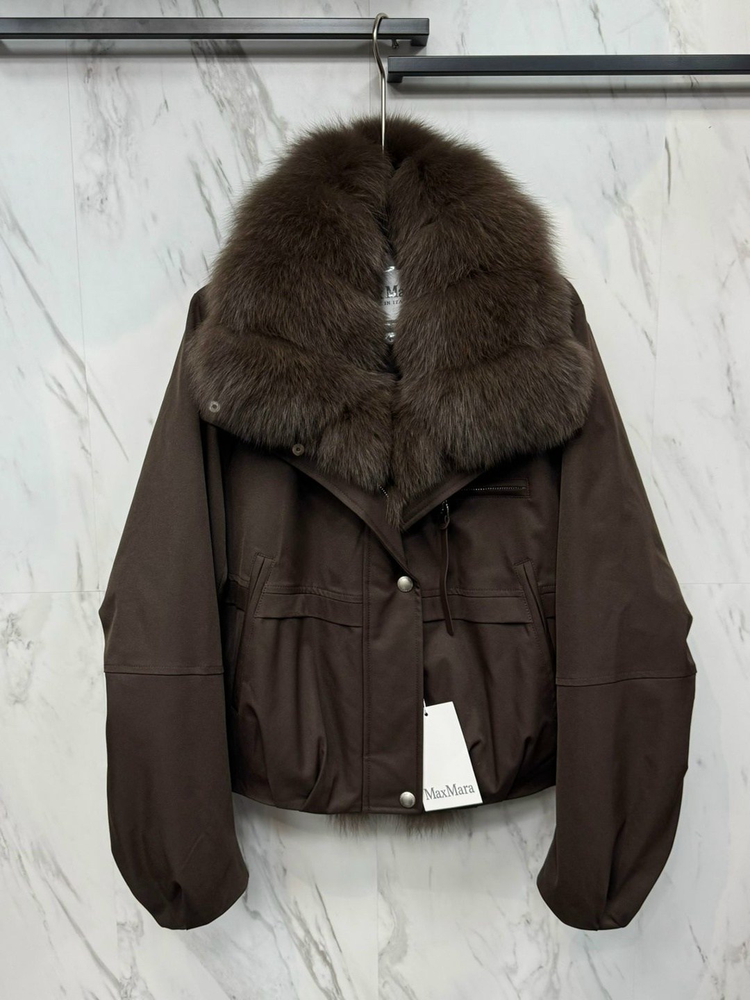 куртка с натуральным мехом,пуховик с натуральным мехом,куртка - пуховик с мехом песца city furs,женский пуховик с натуральным мехом max mara,куртка с натуральным мехом песец
