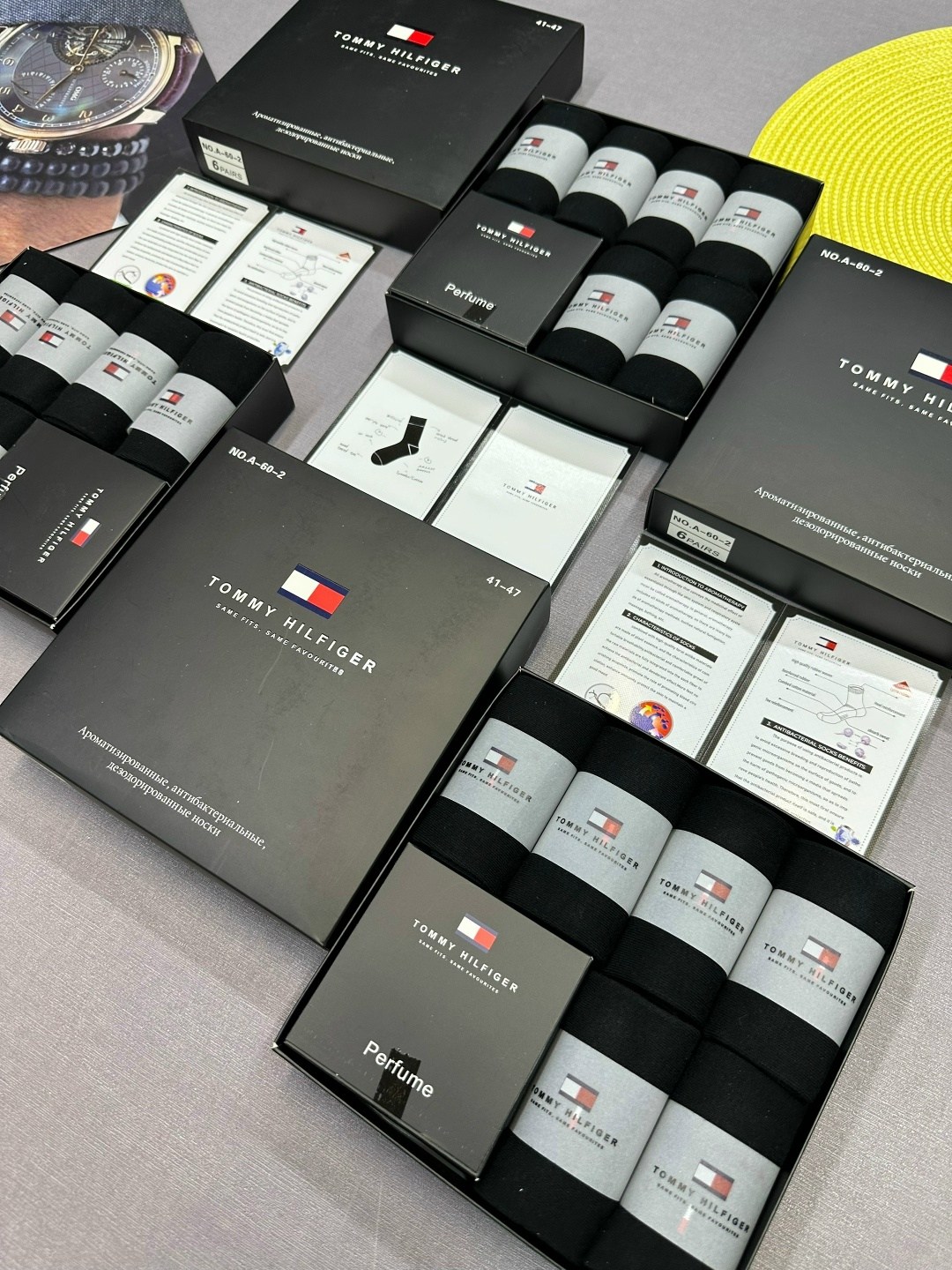 комплект носков tommy hilfiger 6 пар,носки мужские набор в подарочной упаковке 6 шт. tommy hilfiger,набор носки tommy hilfiger в подарочном коробке 6 пар,комплект носков tommy hilfiger,носки мужские t