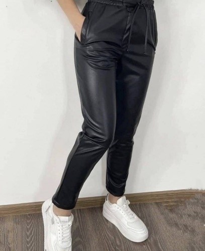 брюки из экокожи женские,мужские брюки из экокожи,брюки из эко кожи,брюки из экокожи для полных женщин,кожаные брюки