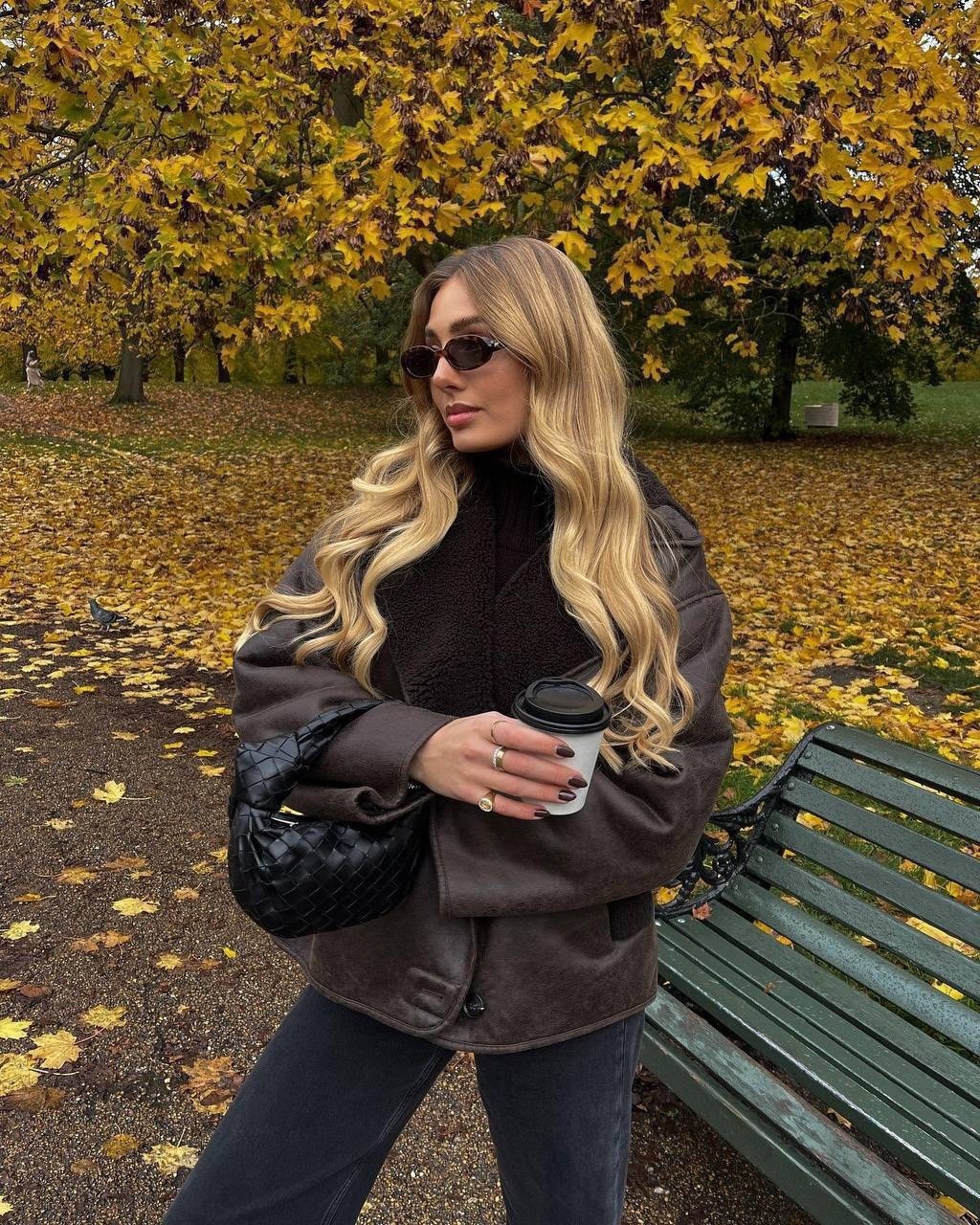 дубленка оверсайз,модные образы,повседневная куртка,зимняя дубленка оверсайз