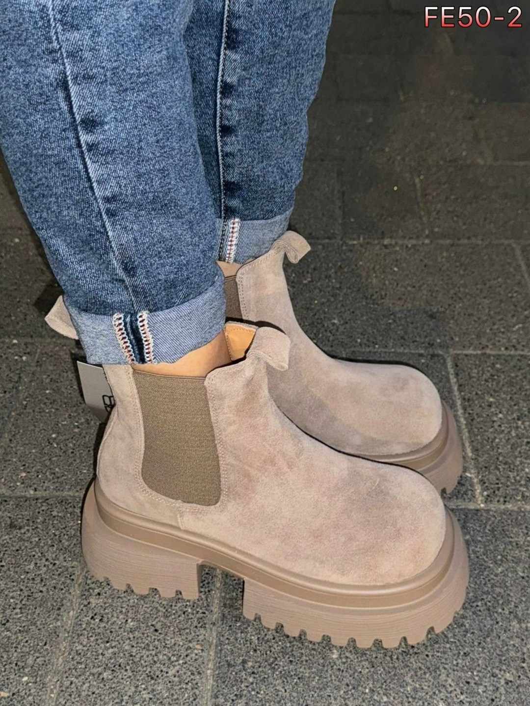 челси на платформе зимние натуральная замша ane 248246122,ботинки челси женские бежевые,,замшевые челси без платформы,женские бежевые замшевые удобные ботинки mold tonny black