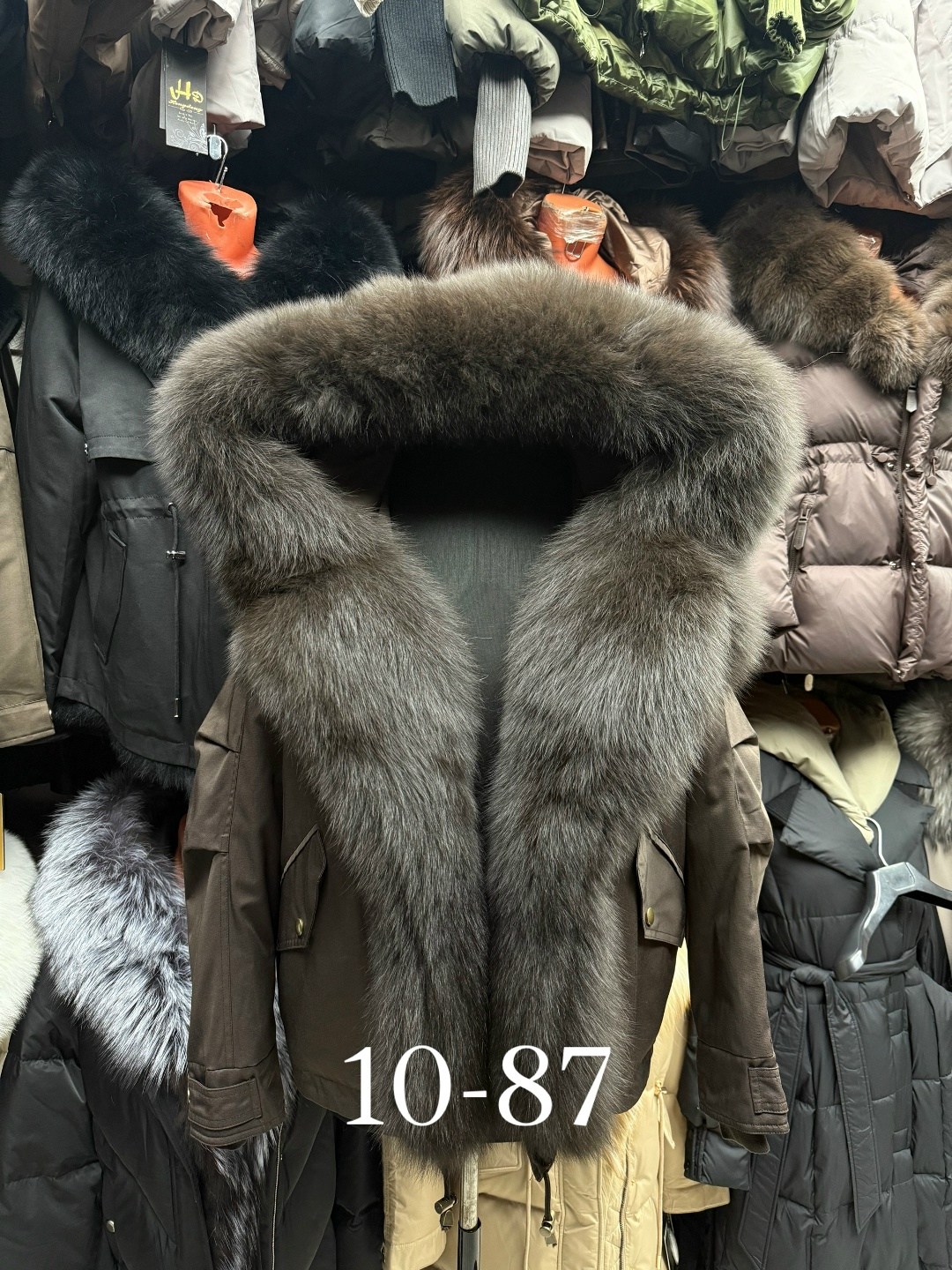 парка с натуральным мехом,женская парка с натуральным мехом,парка с мехом,пуховик с натуральным мехом,парка с мехом песца