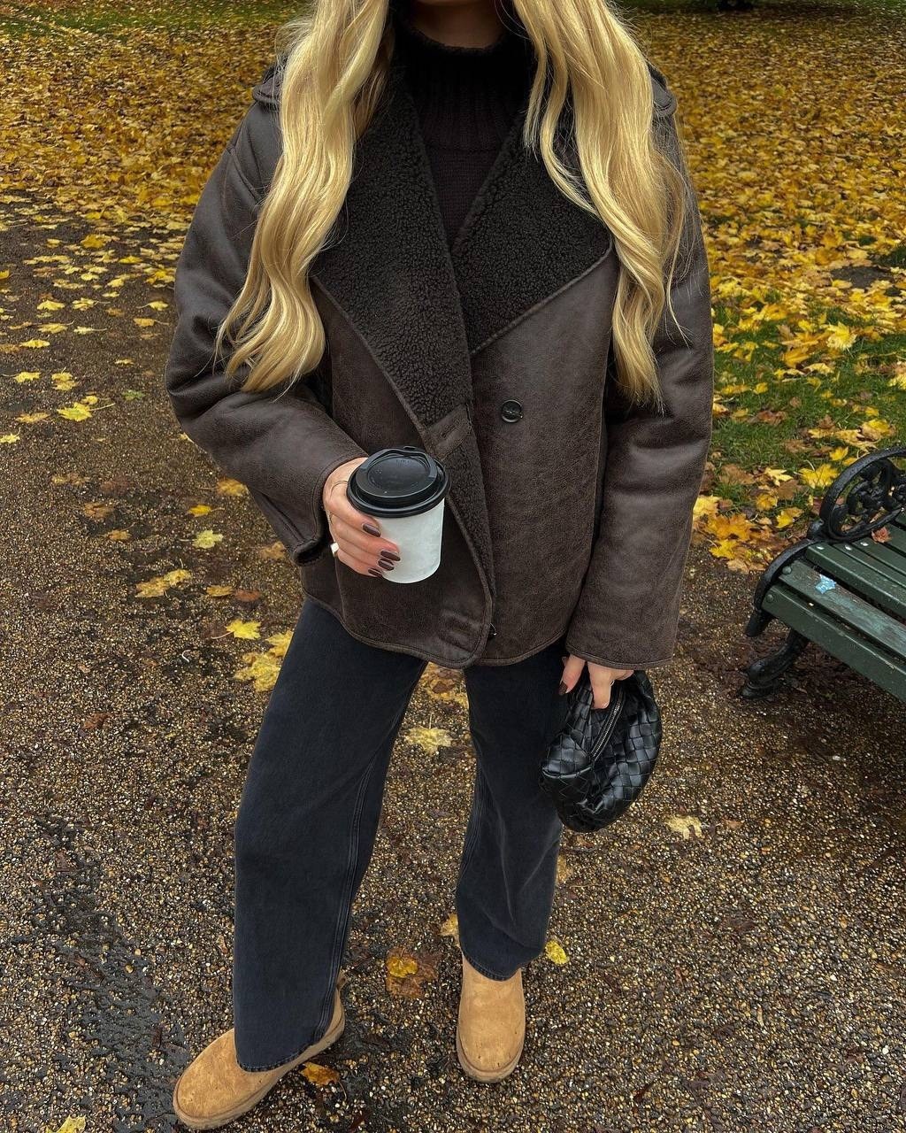 дубленка оверсайз,модные образы,повседневная куртка,зимняя дубленка оверсайз