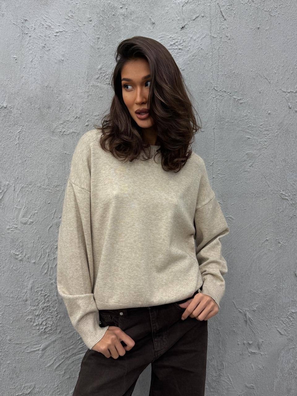 вязаный свитер оверсайз базовый fashion lux,джемпер оверсайз,свитер оверсайз,свитер кашемир,свитер женский