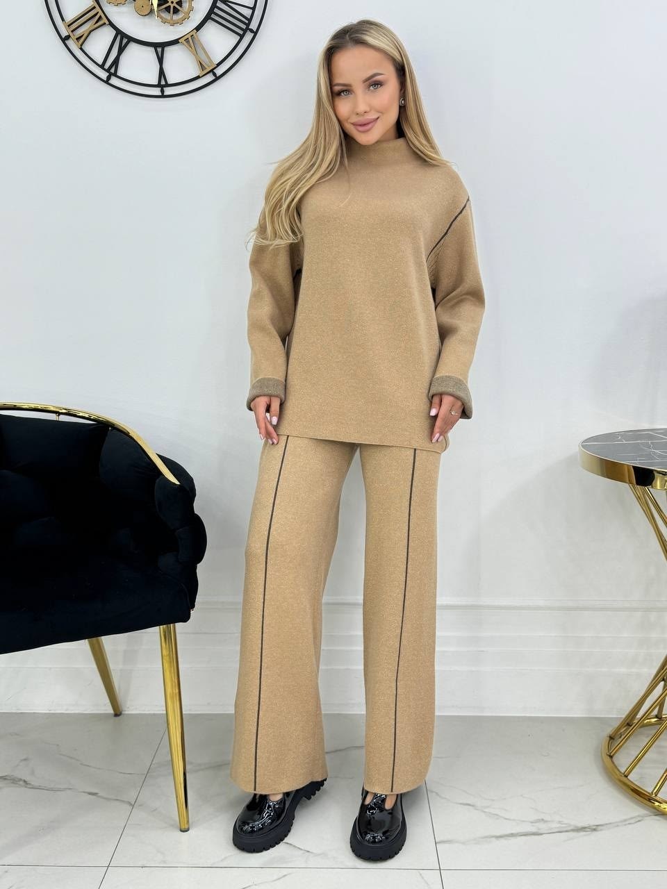 костюм женский: свитер и штаны (one size 42-48) арт. 1361301,костюм трикотажный oversize kotam,трикотажный костюм,костюм женский вязаный,белый трикотажный костюм