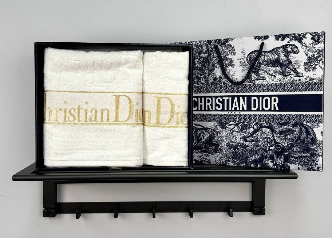 полотенца кристиан диор,набор полотенец,подарочные наборы полотенец,набор банных полотенец,полотенца махровая