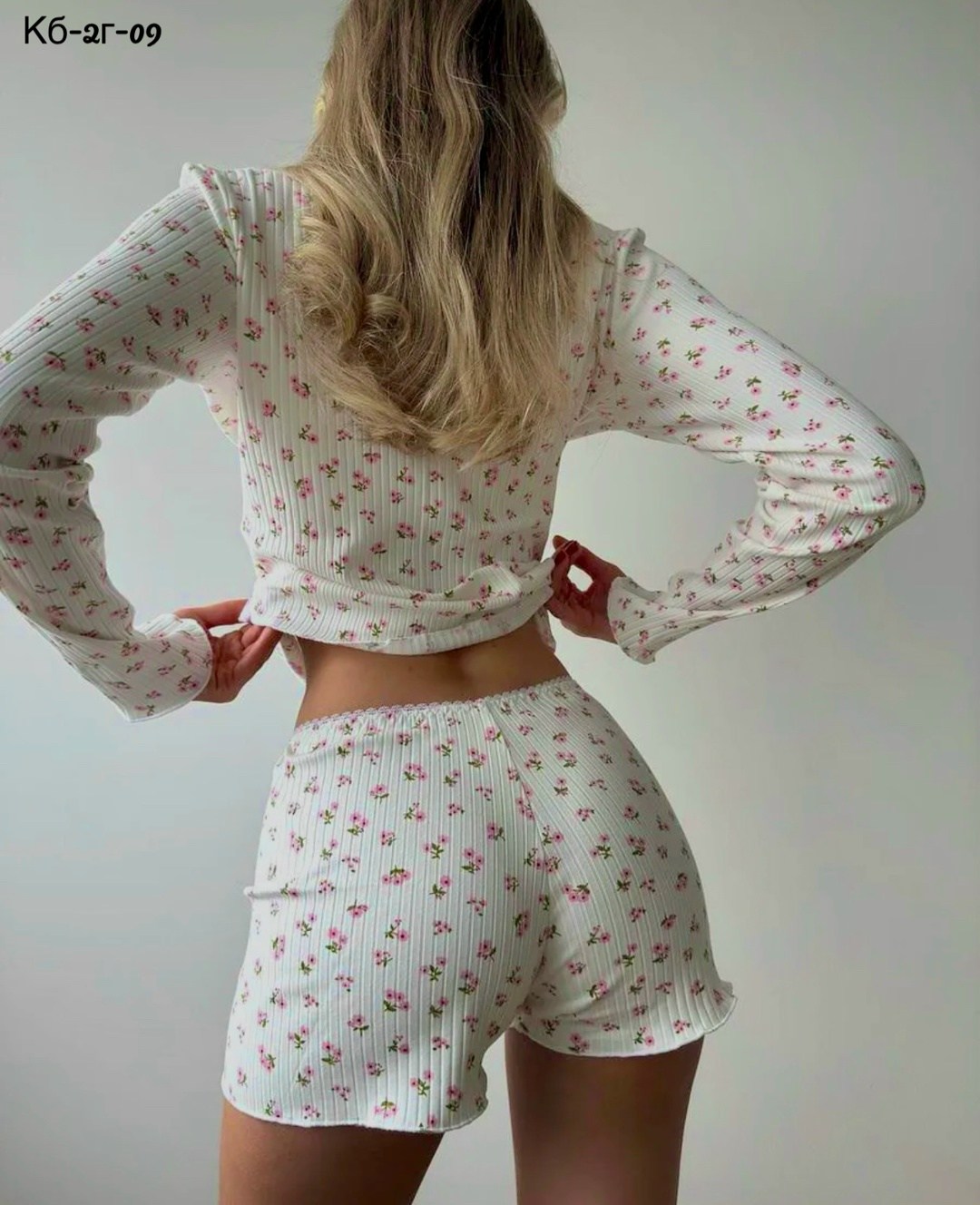 женская пижама 3пр с цветочным принтом топ+шорты (беж/xl),муслиновая пижама с шортами домашняя одежда lessyok 221180683,женские пижамы 3шт с цветочным принтом топ+шорты,пижама в рубчик с кружевом и шо