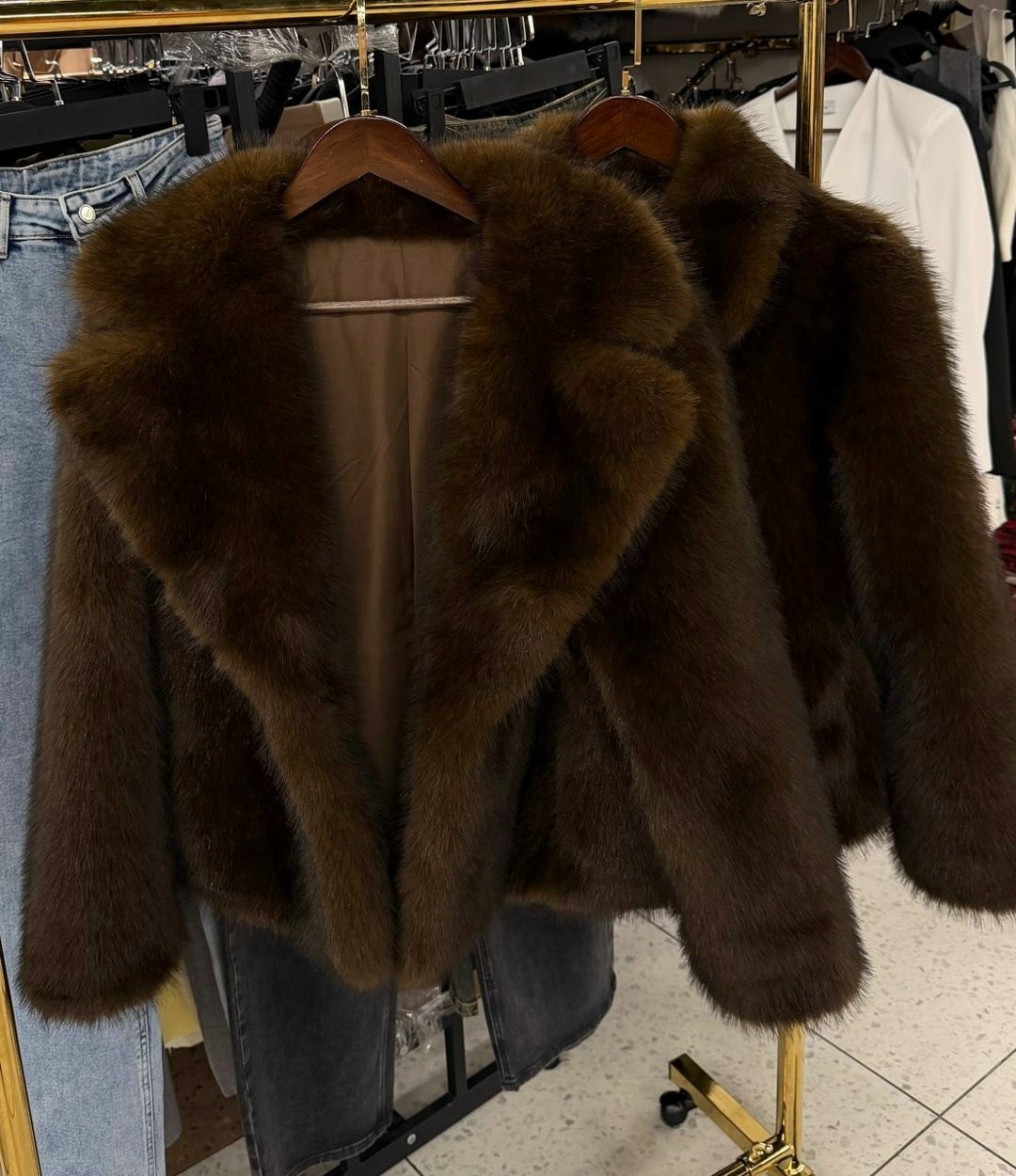 шуба,шуба из искусственного меха,шуба из эко меха,модная шуба,шубка