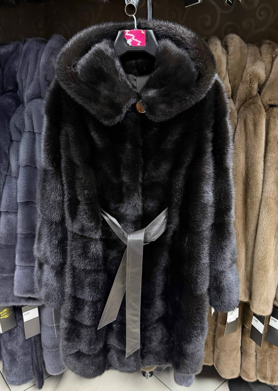 шуба норковая,шуба норка,шуба норковая с капюшоном,шуба из норки,фасоны норковых шуб