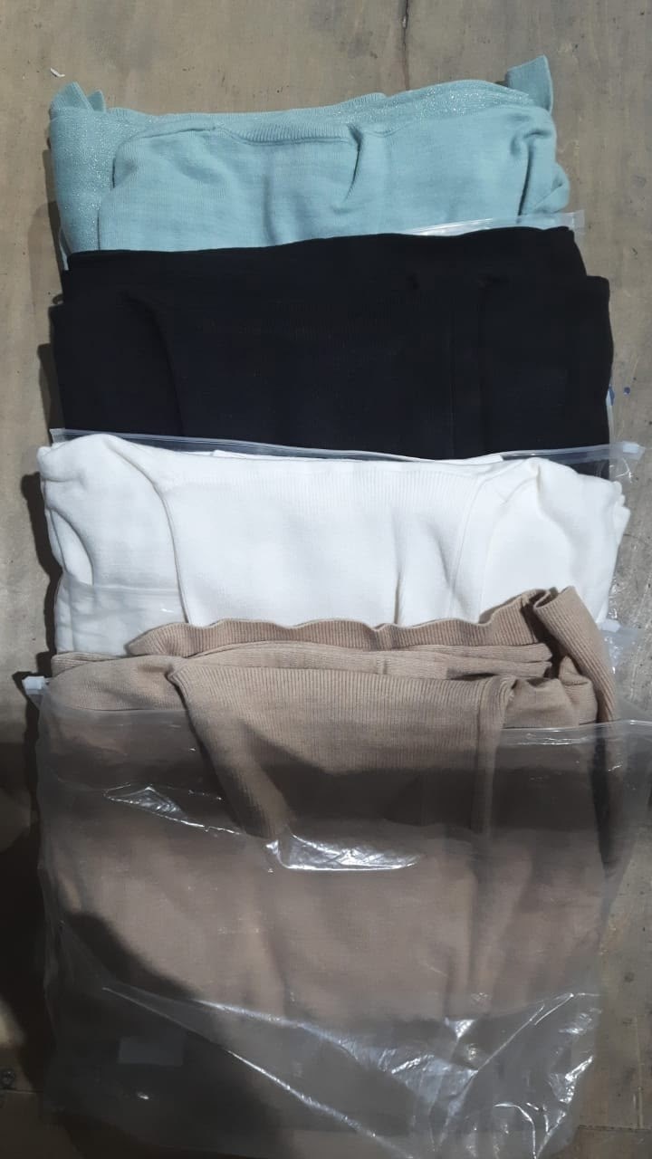 костюм женский: свитер и штаны (one size 42-48) арт. 1361301,костюм трикотажный oversize kotam,трикотажный костюм,костюм женский вязаный,белый трикотажный костюм