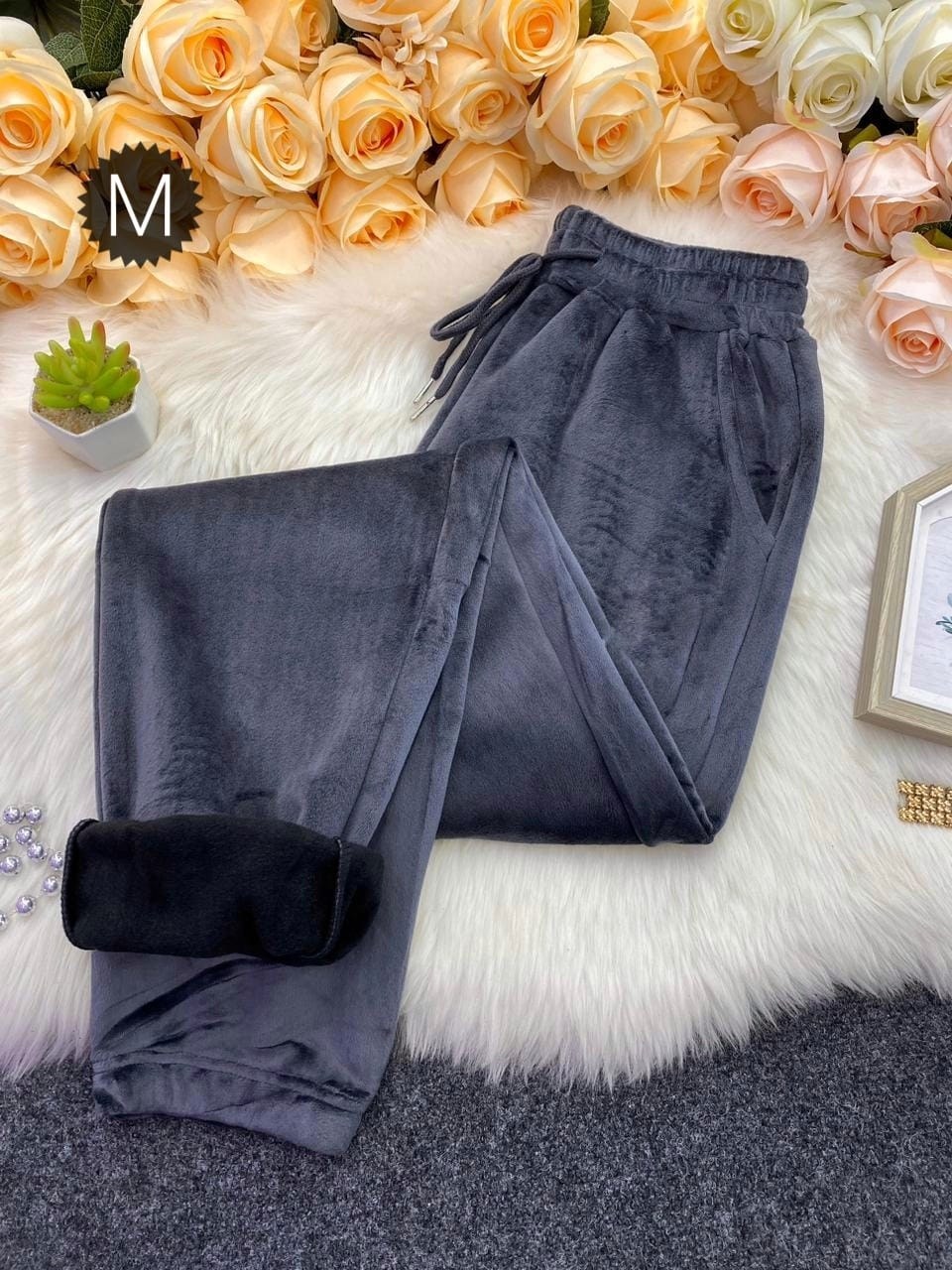 вельветовые брюки палаццо на меху mina fashion,брюки широкие велюровые с высокой посадкой banvanshop,штаны вельвет,штаны велюр без с начёсом,велюровые штаны