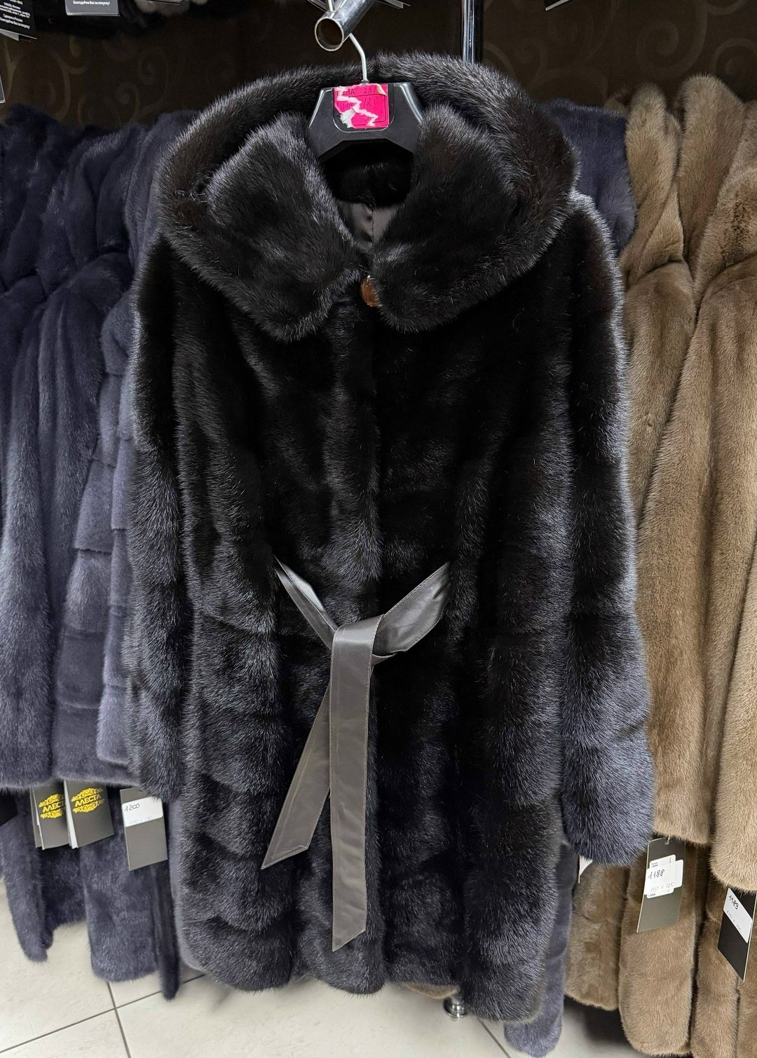 шуба норковая,шуба норка,шуба норковая с капюшоном,шуба из норки,фасоны норковых шуб