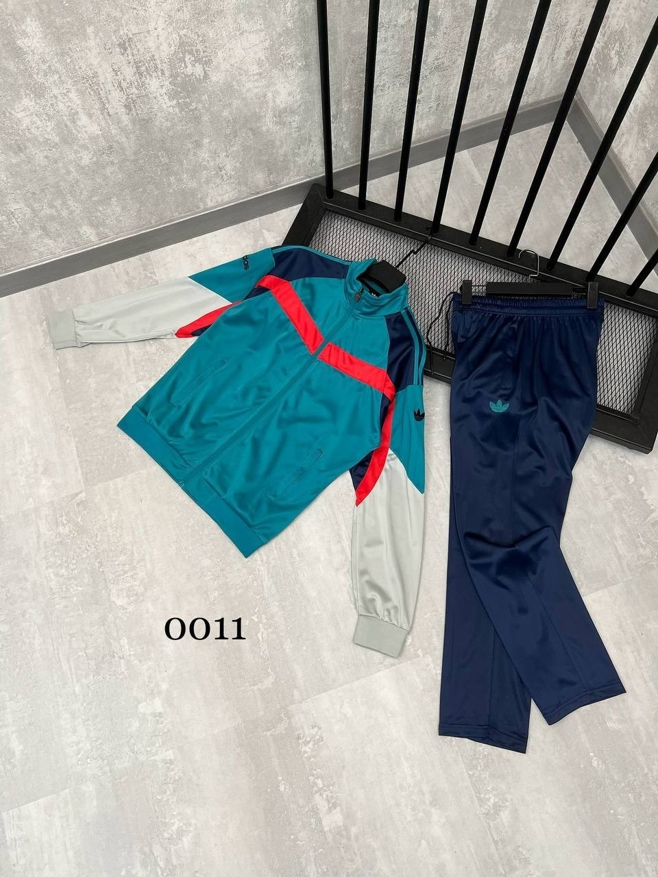 спортивный костюм адидас,мужской спортивный костюм adidas в стиле 90-х,костюм adidas 90 х,спортивный костюм adidas,спортивные костюмы 90 х